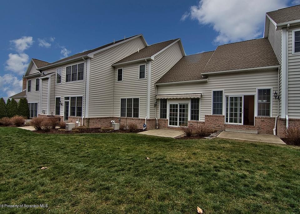 2303 Browning Close Moosic PA Zillow