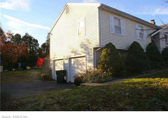 2nd image of 181 Country Club Rd