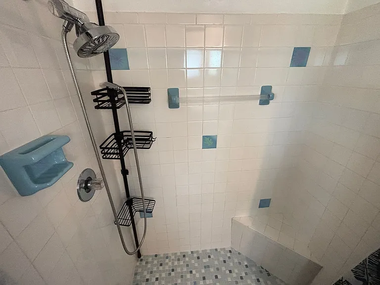 6352 NE 86th Ave — Photo 11