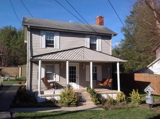 11301 Amelia Rd, Coeburn, VA 24230