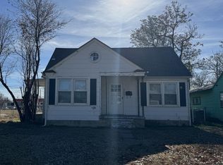 2001 W Maple Ave, Enid, OK 73703