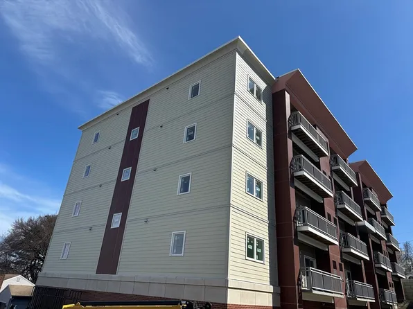 10 Franklin Ave APT 305, Revere, MA 02151