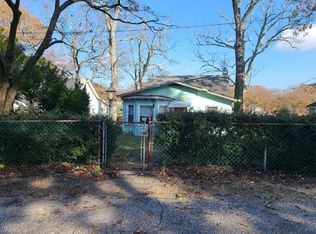 163 River Rd, Pasadena, MD 21122