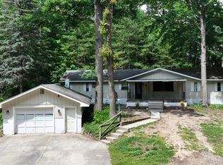 510 Edelweiss Trl, Gaylord, MI 49735