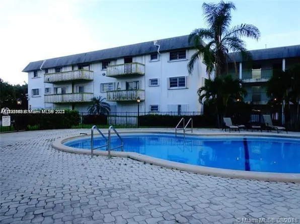 15221 NE 6th Ave APT A301, Miami, FL 33162