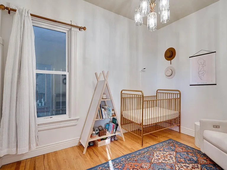 3707 N Franklin St — Photo 15