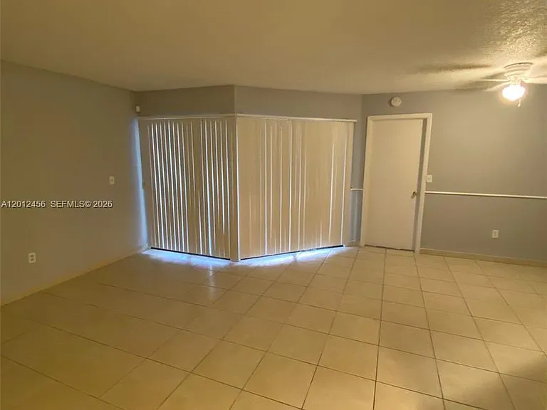 1042 Adams Ave #1042B — Photo 6