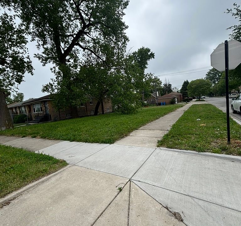 1st image of 10200 S Torrence Ave
