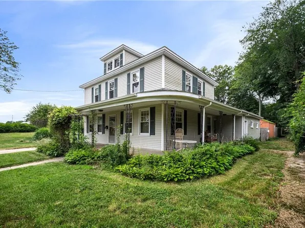 174 Pulaski St, West Warwick, RI 02893