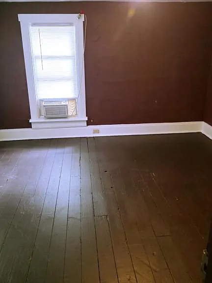 145 E Duncan St — Photo 14