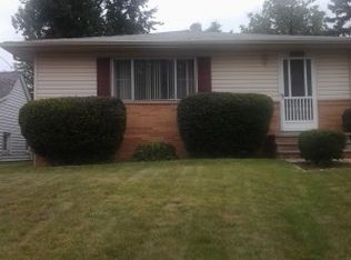 19509 Gardenview Dr, Maple Heights, OH