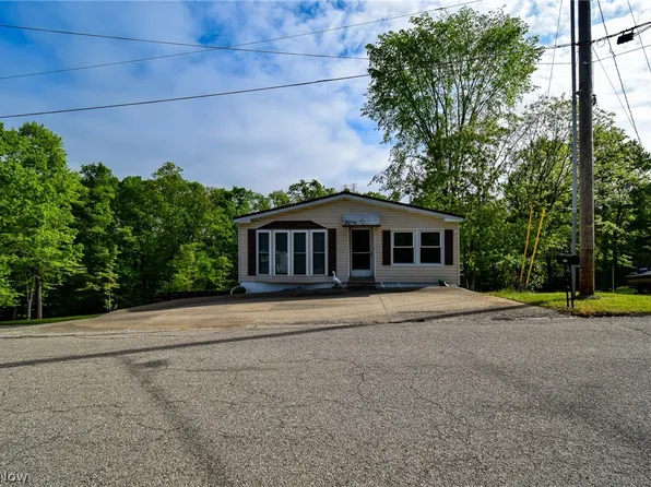 26933 Marina Rd, Freeport, OH 43973