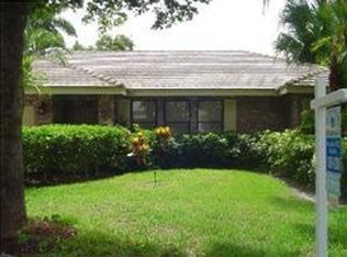 4915 NW 58th Ter, Coral Springs, FL 33067
