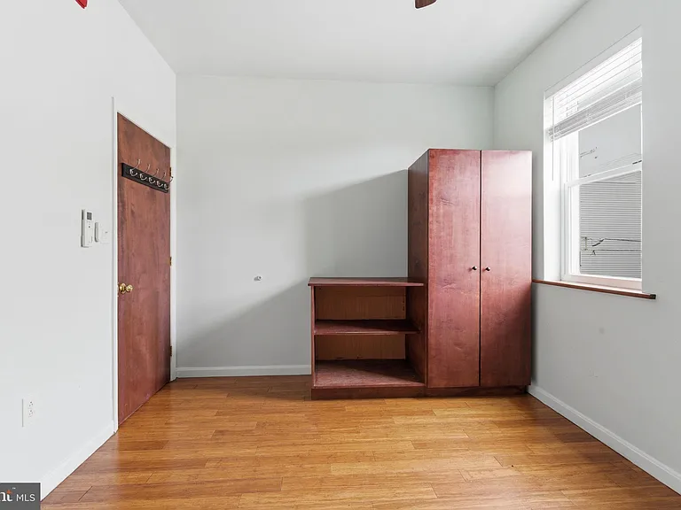 1926 S 7th St #3 — Photo 13
