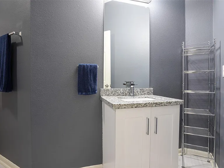 6419 Waldron Dr #B — Photo 13