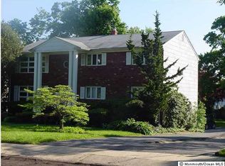 252 Spring St #B, Red Bank, NJ 07701