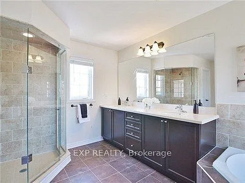 13 Tucciarone Ct — Photo 10