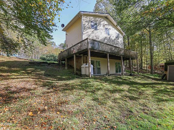 5th image of 137 Brownstone Dr