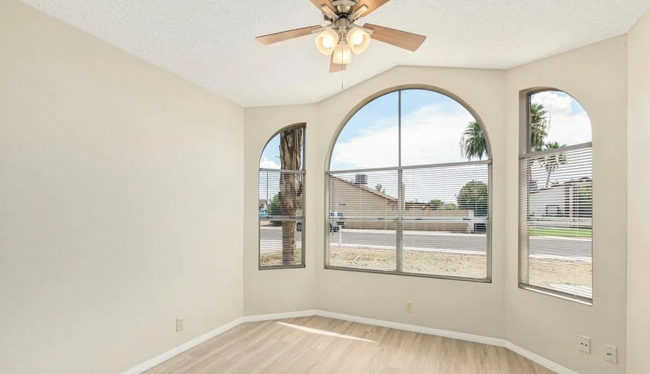 3 bed, 1571 sqft, $2,400 — Photo 2