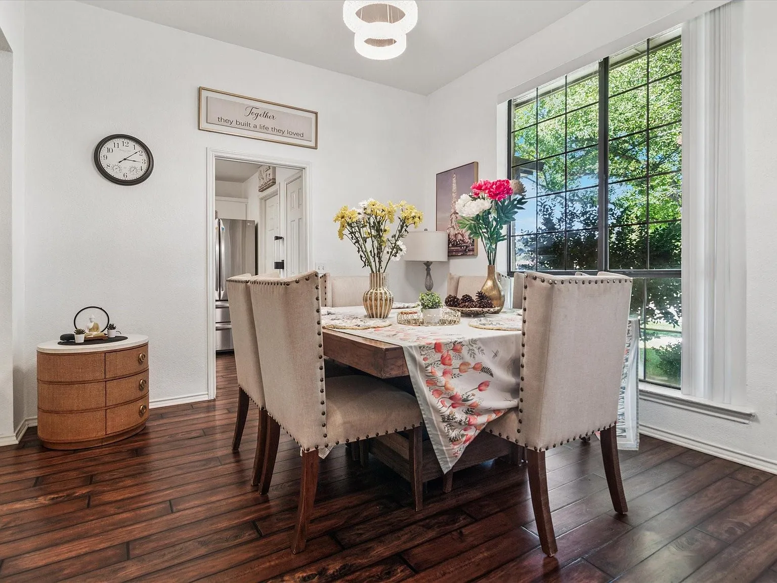 4 bed, 2154 sqft, $4,000 — Photo 3