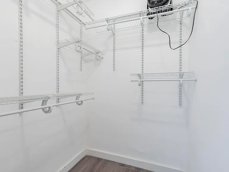 421 NE 1st St #204 — Photo 23