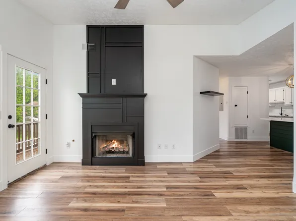 173 Brooke Castle Dr, Hermitage, TN 37076