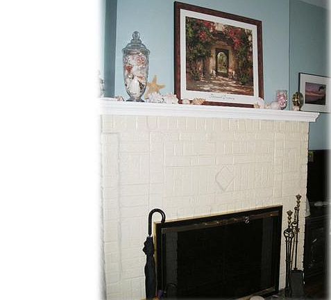 3rd image of 207 W 33rd St