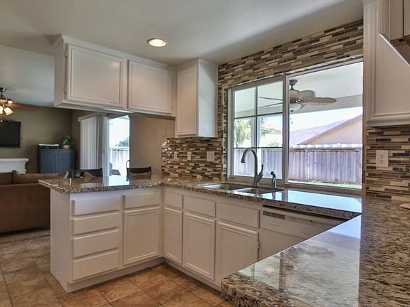 4th image of 1493 De Anza Dr