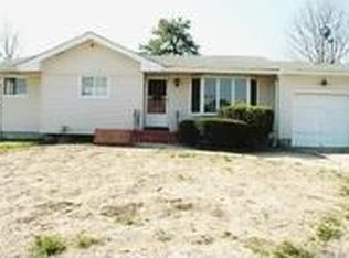 80 Voorhis Dr, Brentwood, NY 11717