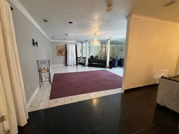 11201 NW 15th Court, Miami, FL 33167