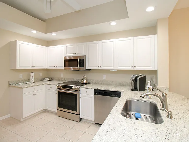 3435 Laurel Greens Ln S #201 — Photo 17