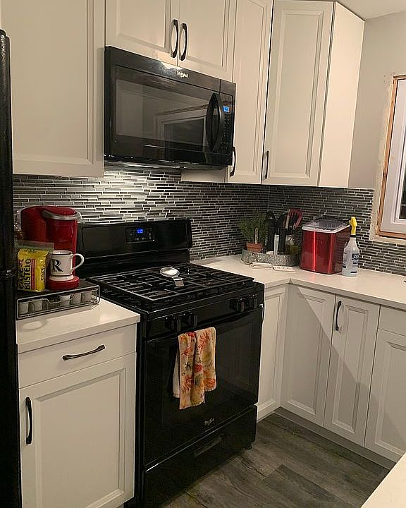 2nd image of 1117 Windridge Dr