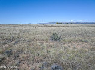 152L W Easy Ranch Rd, Paulden, AZ 86334