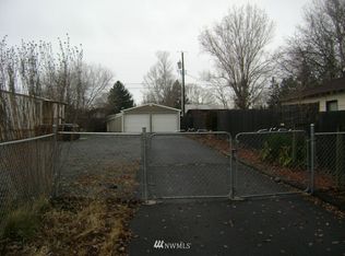 19156 Division N, Soap Lake, WA 98851