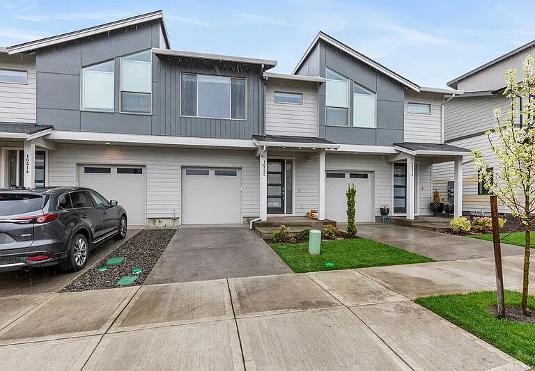16392 SE Shimmering Leaf St — Photo 28