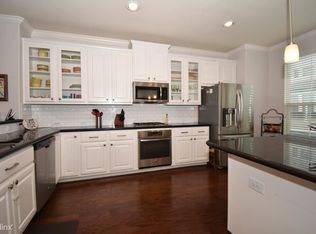 10020 Spring Shadows Park Cir, Houston, TX 77080