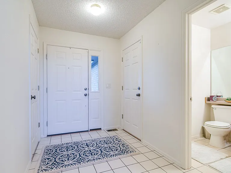 12822 Bellaire St — Photo 7