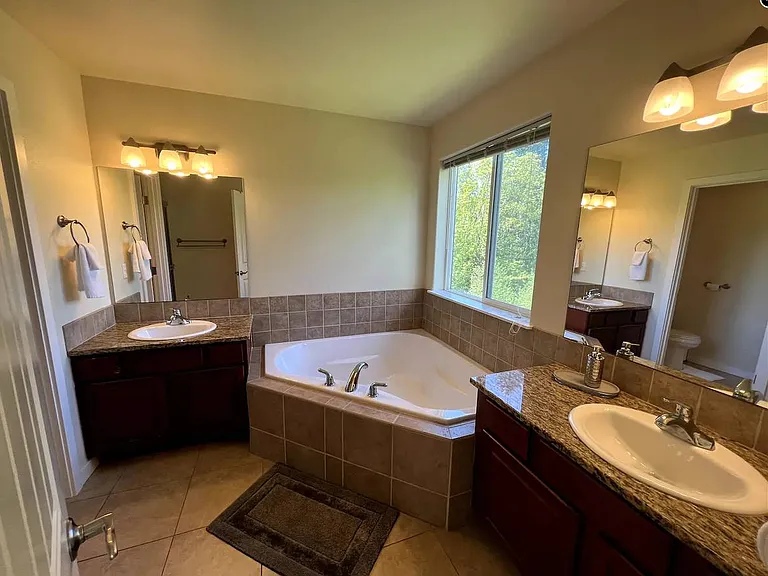 1255 Geneva Hills Rd — Photo 11