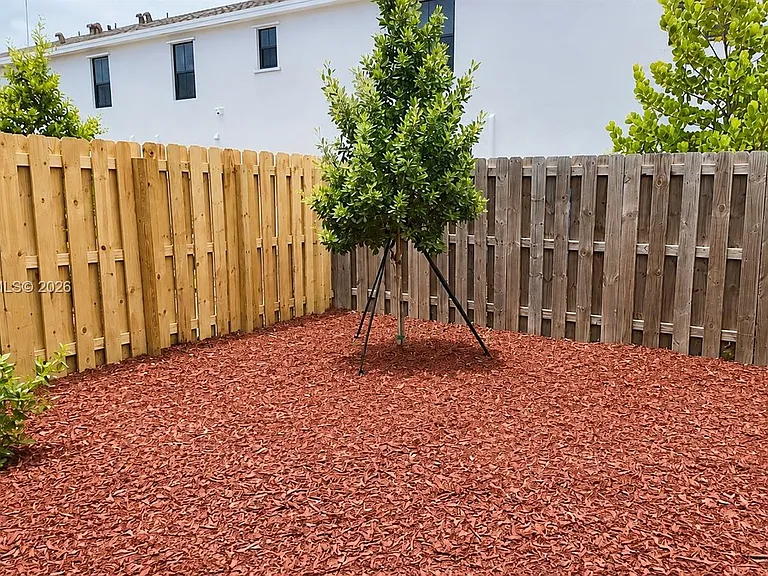 1381 NE 4th Ave #1381 — Photo 20
