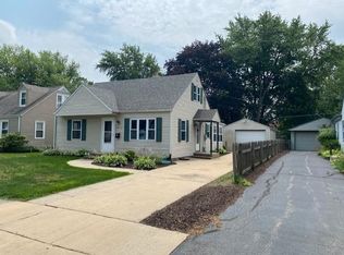 3023 Barrington Pl, Rockford, IL 61107