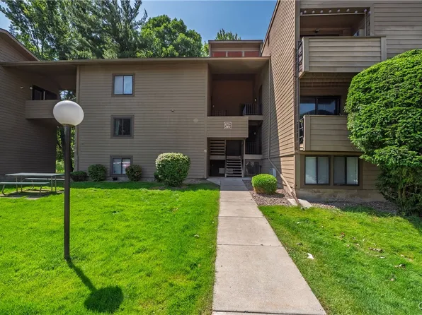 279 Watertree Dr, East Syracuse, NY 13057