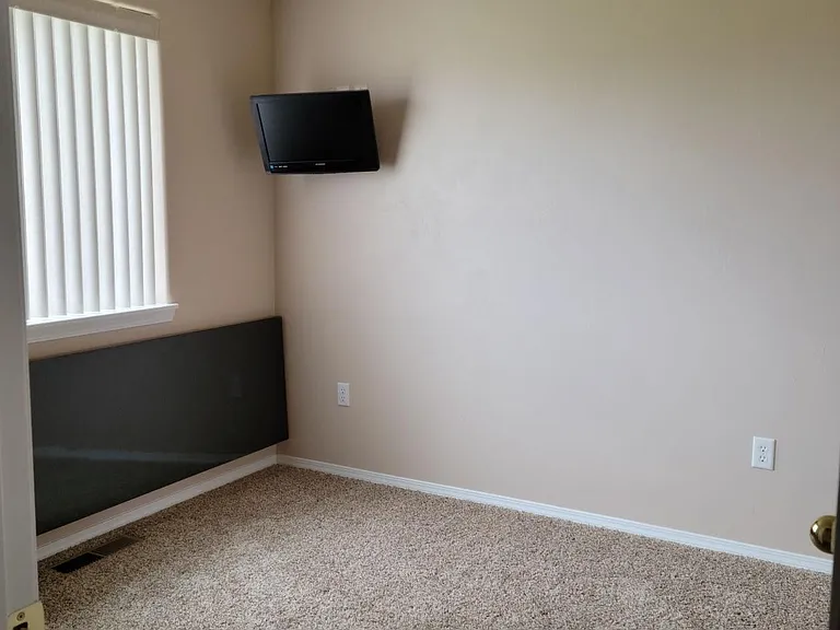Bedroom number 3.