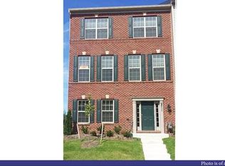 9304 Geaton Park Pl, Lanham, MD 20706