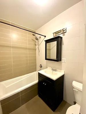 Rented by Nooklyn NYC LLC | media 28