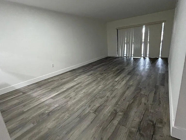 8875 Fontainebleau Blvd #201-1 — Photo 8