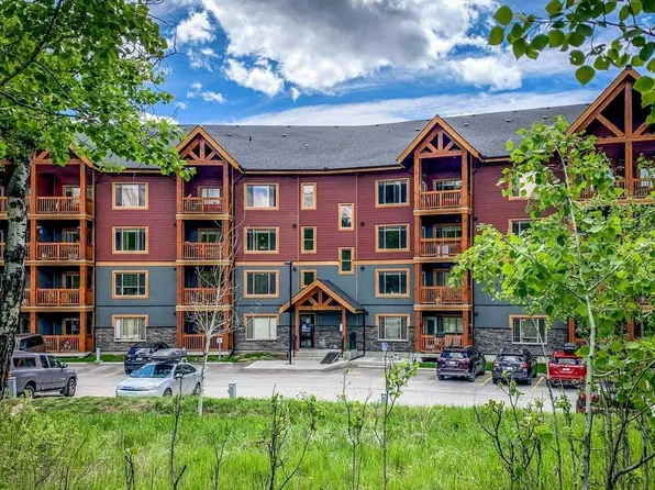 300 W Palliser Ln #215, Canmore, AB T1W 0H5