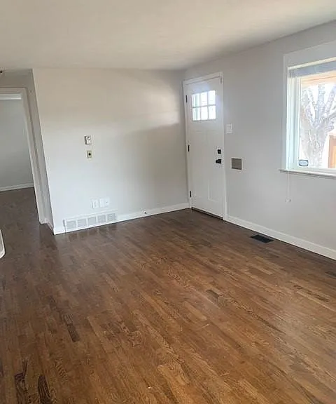 950 Buchtel Blvd — Photo 2