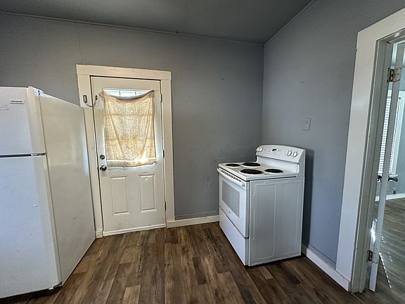 4th image of 741 Ross Ave