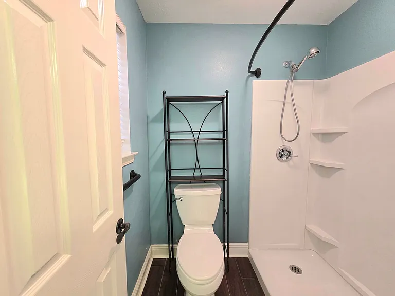 6819 Kitty Hawk Cir — Photo 10