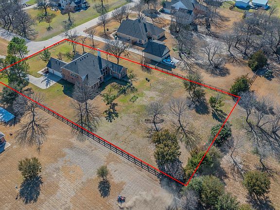 3rd image of 7517 Rodeo Dr